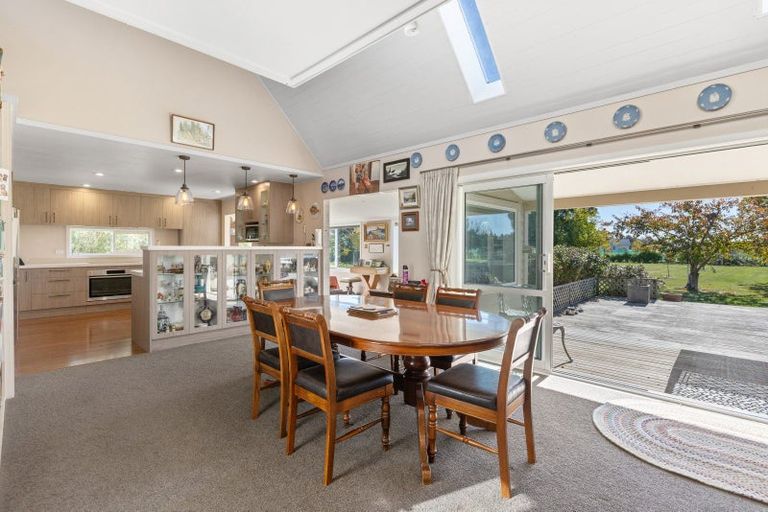 Photo of property in 737 Dillons Point Road, Dillons Point, Blenheim, 7273