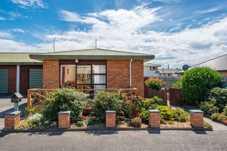 Photo of property in 1 Park Street, Mosgiel, 9024