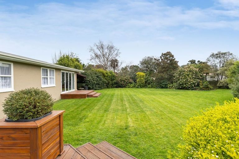 Photo of property in 9 Patea Place, Terrace End, Palmerston North, 4410