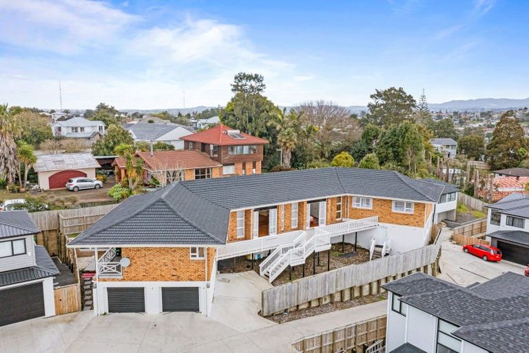 Photo of property in 6 Mahinga Place, Massey, Auckland, 0614