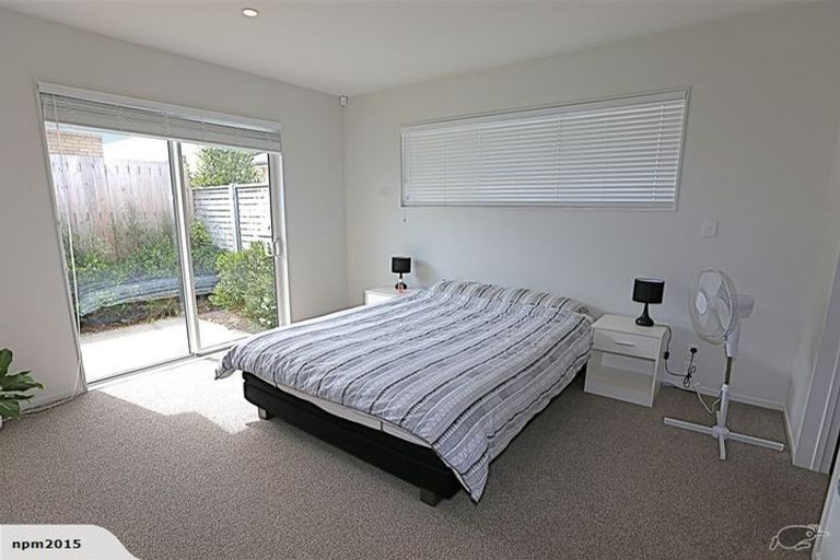 Photo of property in 5 Ko Lane, Golflands, Auckland, 2013