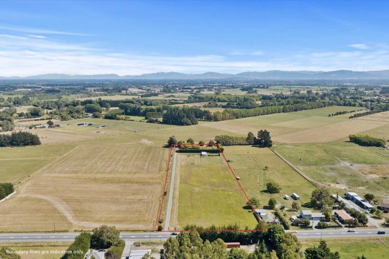 Photo of property in 835 Main Road North, Woodend, Kaiapoi, 7691