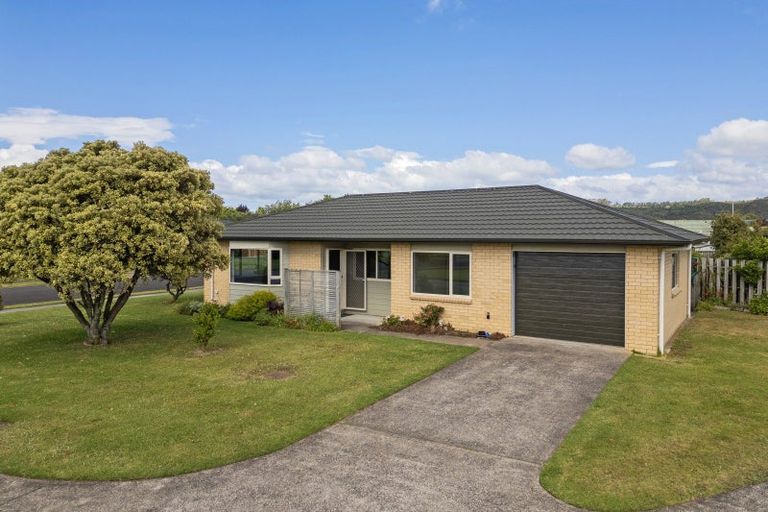 Photo of property in 8 Seascape Avenue, Whitianga, 3510