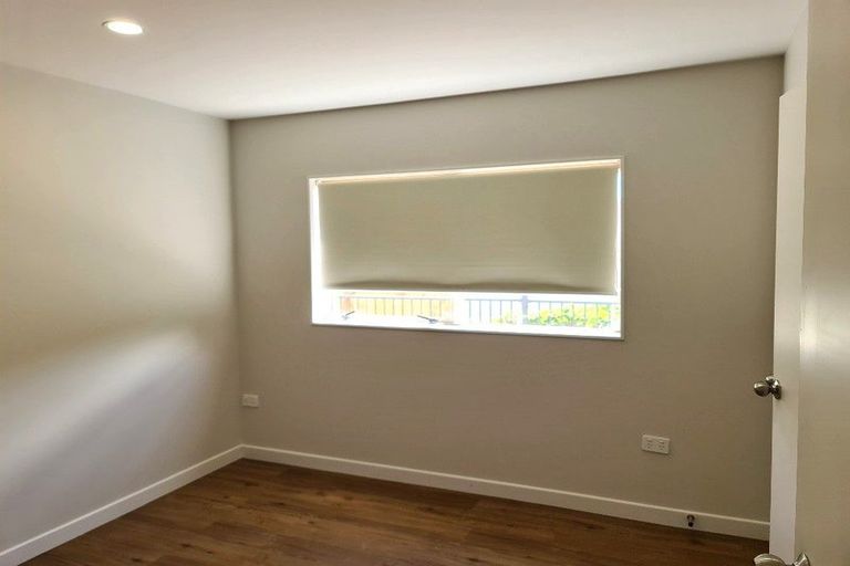 Photo of property in 17c Balmain Road, Birkenhead, Auckland, 0626