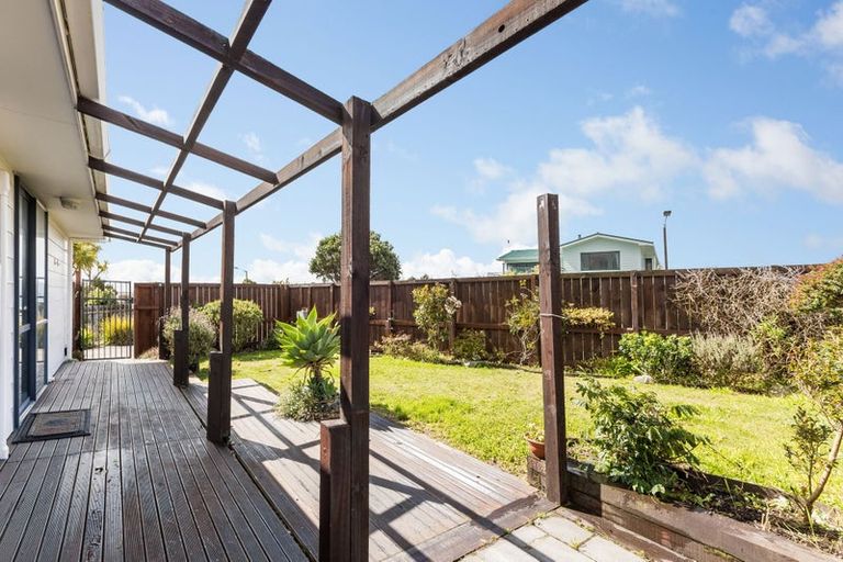 Photo of property in 29 Doncaster Terrace, Ascot Park, Porirua, 5024