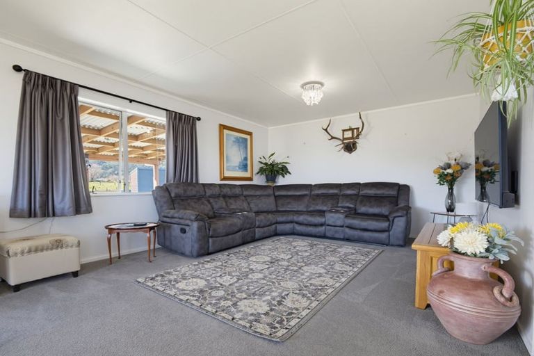 Photo of property in 24 Stirling Street, Te Aroha, 3320