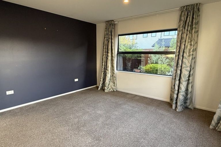 Photo of property in 2/64 Packe Street, Edgeware, Christchurch, 8013