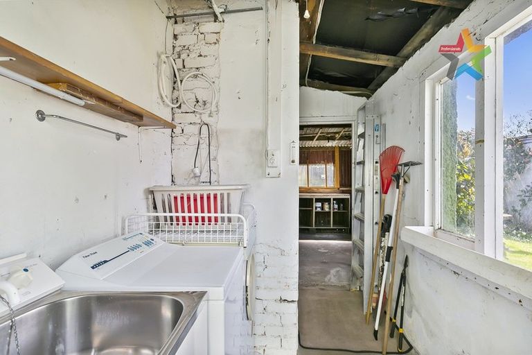 Photo of property in 47 Riddlers Crescent, Petone, Lower Hutt, 5012