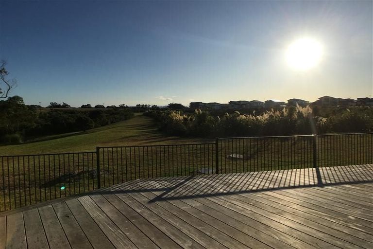 Photo of property in 9 Atalanta Way, Beachlands, Auckland, 2018