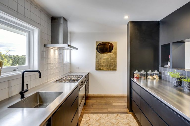 Photo of property in 72 Reynolds Road, Havelock North, 4130