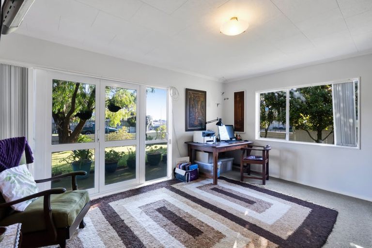 Photo of property in 1 Te Rima Place, Bell Block, New Plymouth, 4312