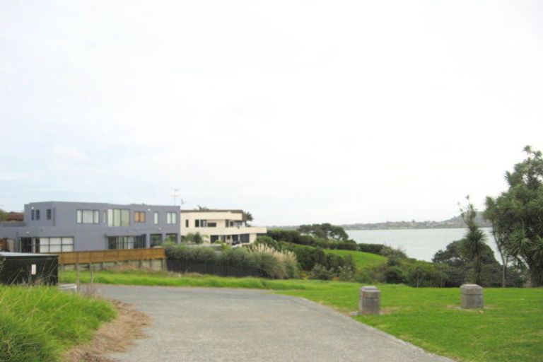 Photo of property in 34 Compass Way, Half Moon Bay, Auckland, 2012