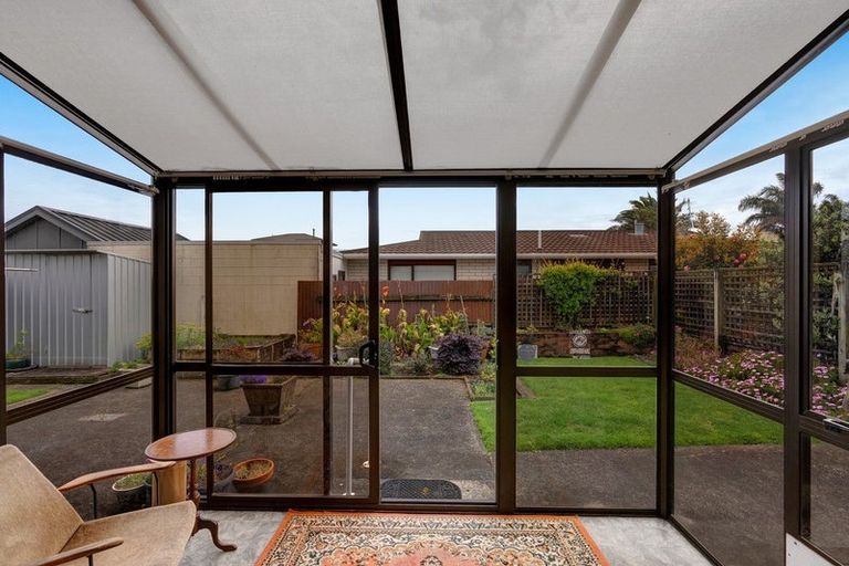 Photo of property in 2/6 Webster Street, Westown, New Plymouth, 4310