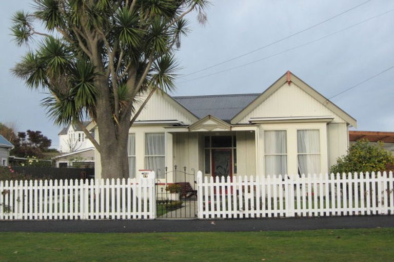 Photo of property in 17 Sandringham Street, Saint Clair, Dunedin, 9012