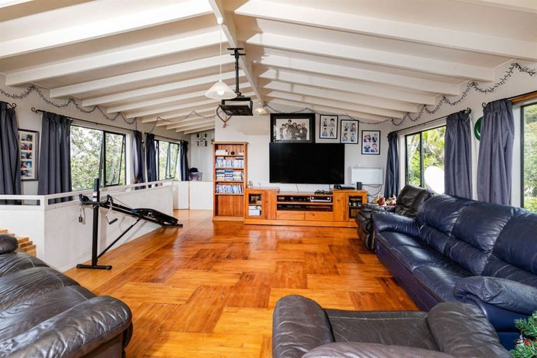 Photo of property in 166 Opanuku Road, Henderson Valley, Auckland, 0612