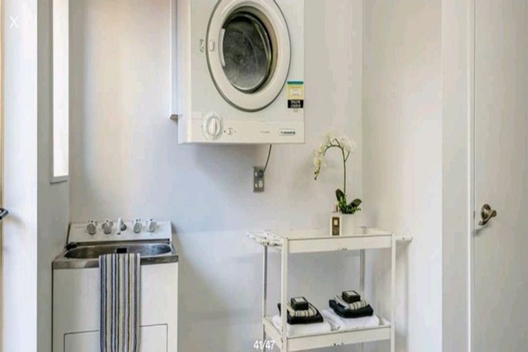 Photo of property in 9 Kittiwake Drive, Schnapper Rock, Auckland, 0632