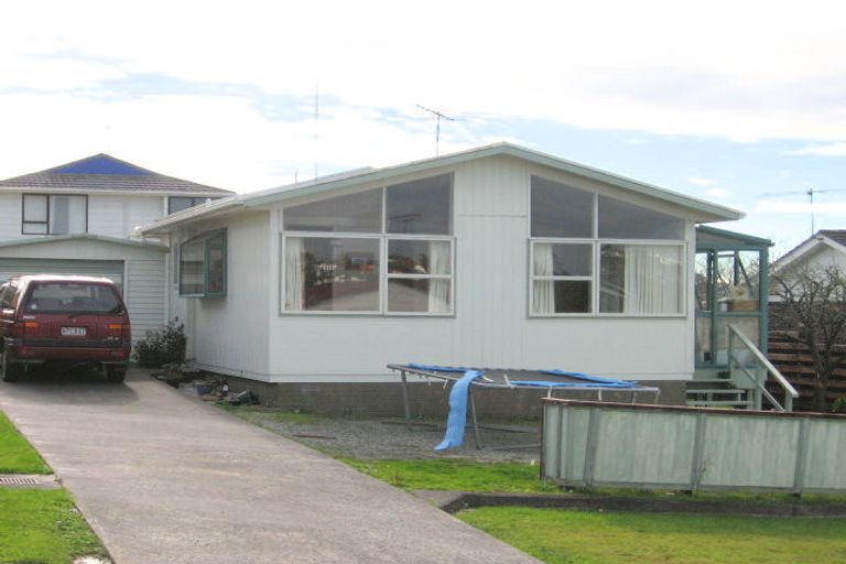 Photo of property in 15 Snells Beach Road, Snells Beach, 0920