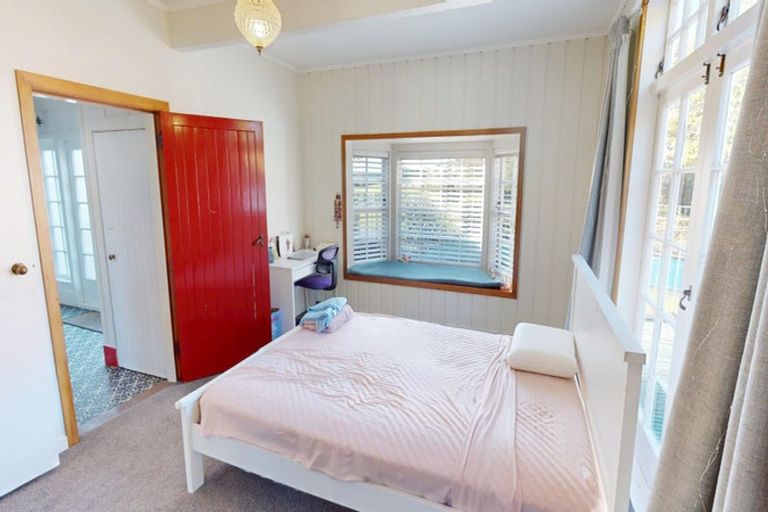 Photo of property in Arlesford House, 202 State Highway 3, Westmere, Whanganui, 4574