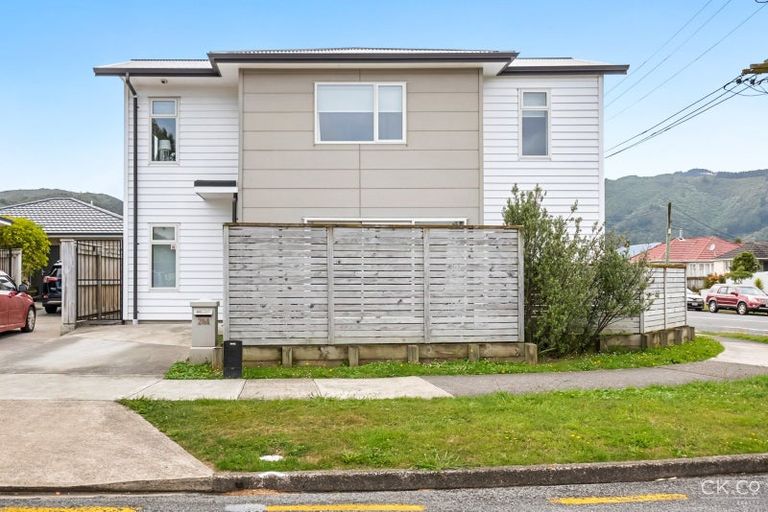 Photo of property in 26a Treadwell Street, Naenae, Lower Hutt, 5011