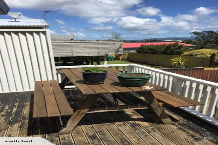 Photo of property in 2/54 Gloria Avenue, Te Atatu Peninsula, Auckland, 0610