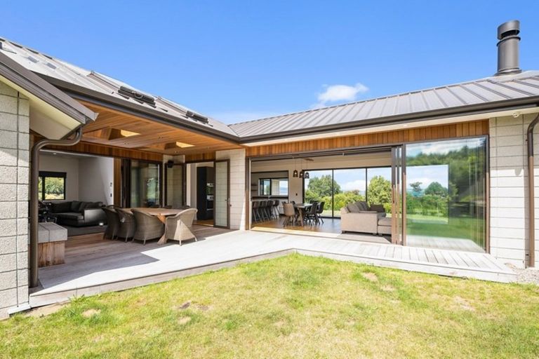 Photo of property in 21f Te Waerenga Road, Hamurana, Rotorua, 3096