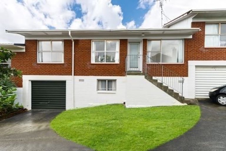 Photo of property in 1/17 Quebec Road, Milford, Auckland, 0620