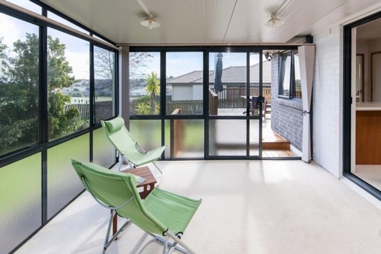 Photo of property in 11 Woodgers Way, Somerville, Auckland, 2014