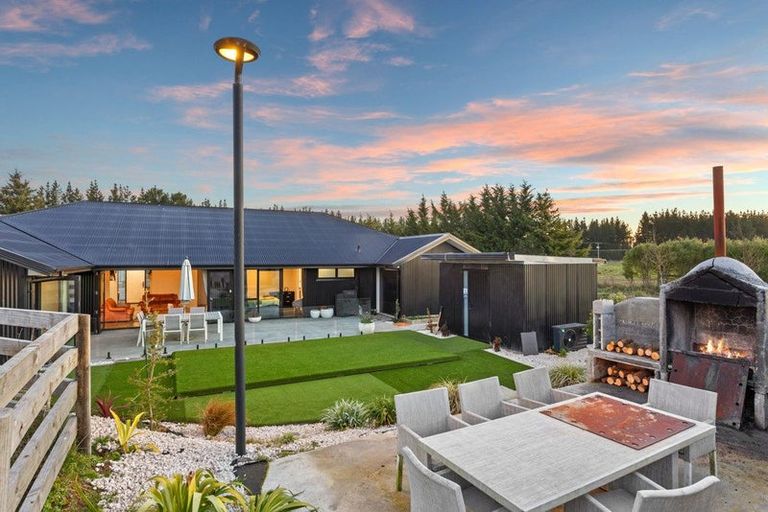 Photo of property in 1266 West Coast Road, West Melton, Christchurch, 7671