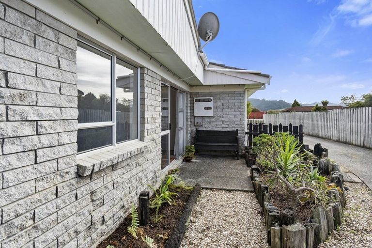 Photo of property in 3/2 North Road, Kawakawa, 0210