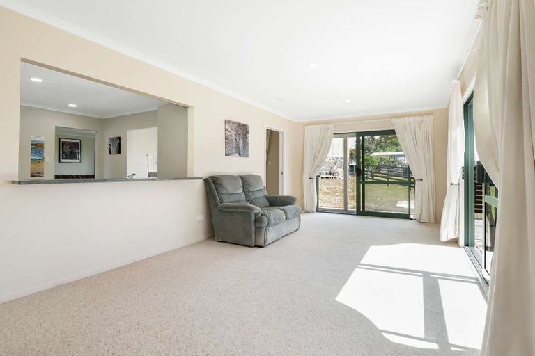 Photo of property in 53 Tawhero Street, Mamaku, 3020