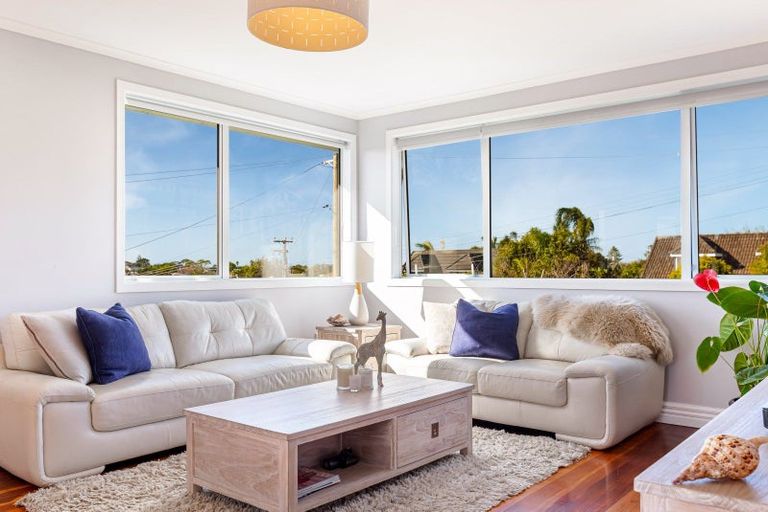 Photo of property in 90 Deep Creek Road, Torbay, Auckland, 0630