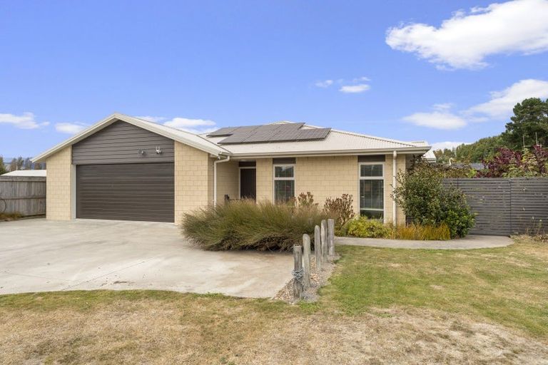 Photo of property in 197 Rangiuru Road, Otaki, 5512