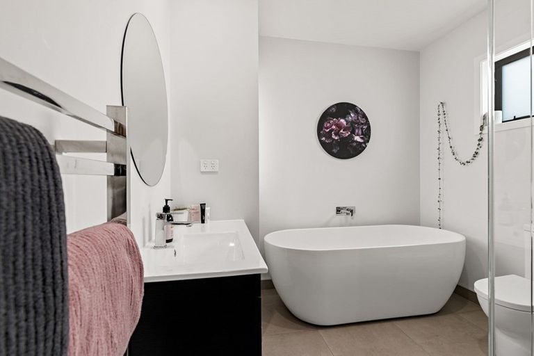 Photo of property in 12 Oystercatcher Lane, Point Wells, Warkworth, 0986