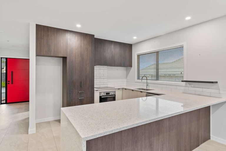 Photo of property in 108d Weraroa Road, Levin, 5510