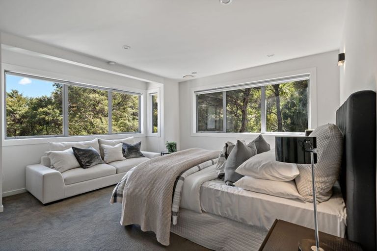 Photo of property in 293b Titirangi Road, Titirangi, Auckland, 0604