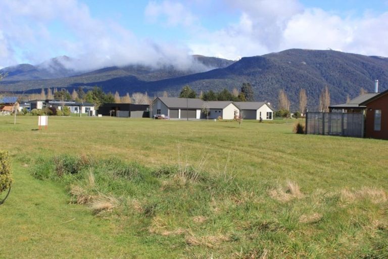 Photo of property in 7 Vancouver Place, Te Anau, 9600