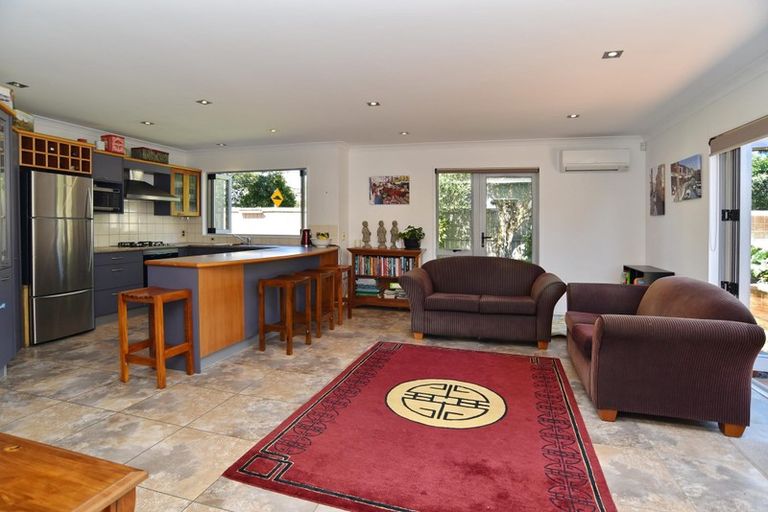 Photo of property in 42 Saint James Avenue, Papanui, Christchurch, 8053