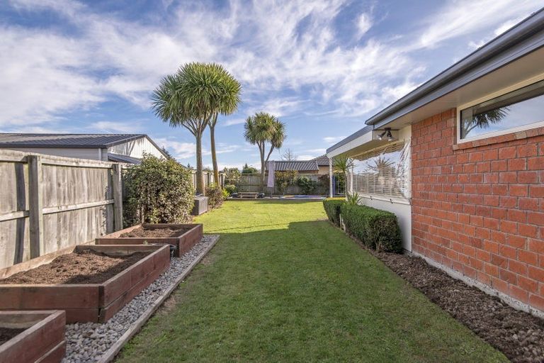 Photo of property in 71 North Terrace, Darfield, 7510