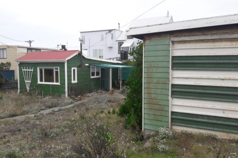 Photo of property in 63 Hillview Road, Birdlings Flat, Little River, 7591