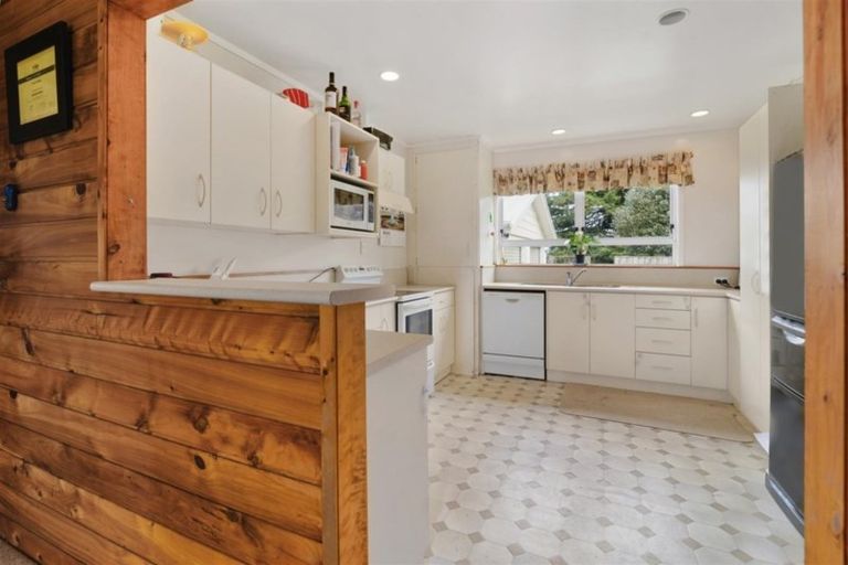 Photo of property in 115 Poutakataka Road, Ngakuru, Rotorua, 3077