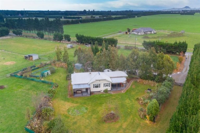 Photo of property in 320 Kiri Kiri Road, Burnt Hill, Oxford, 7495