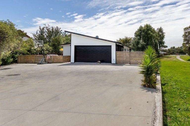 Photo of property in 47 Hollis Road, Paraparaumu Beach, Paraparaumu, 5032