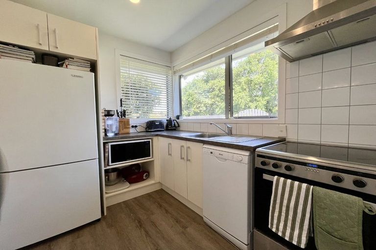 Photo of property in 7 Dovedale Avenue, Ilam, Christchurch, 8041