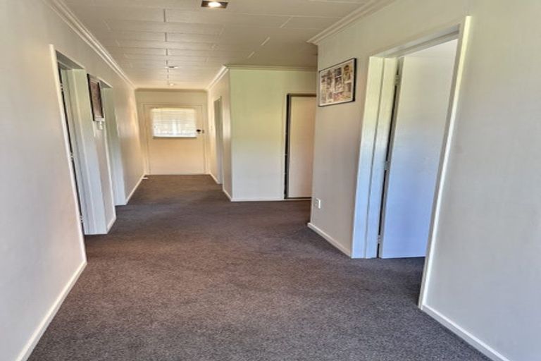 Photo of property in 96 Gladstone Terrace, Gladstone, Invercargill, 9810