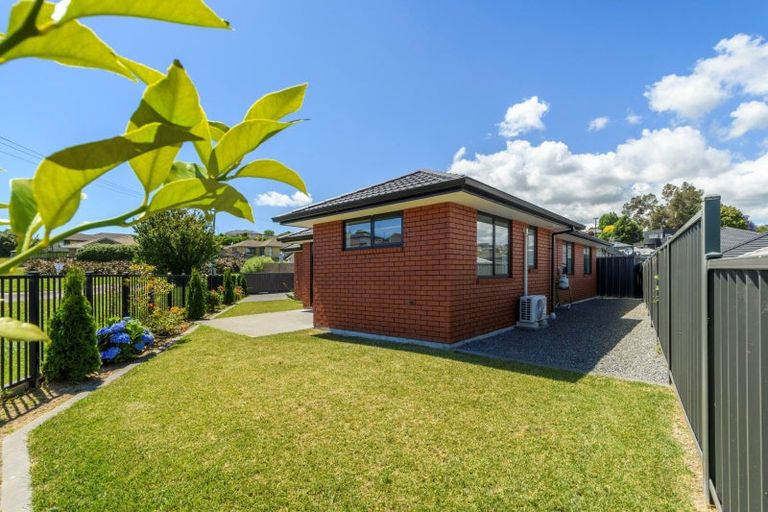 Photo of property in 6 Watene Way, Welcome Bay, Tauranga, 3112