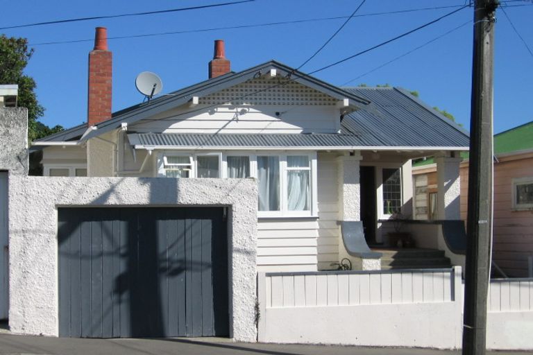 Photo of property in 20 Somerset Avenue, Newtown, Wellington, 6021