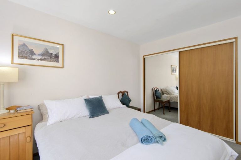 Photo of property in 2/6 Penhelig Place, Burnside, Christchurch, 8053