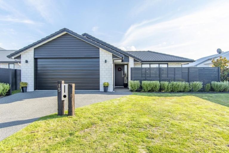 Photo of property in 15 Tuaia Street, Pyes Pa, Tauranga, 3112