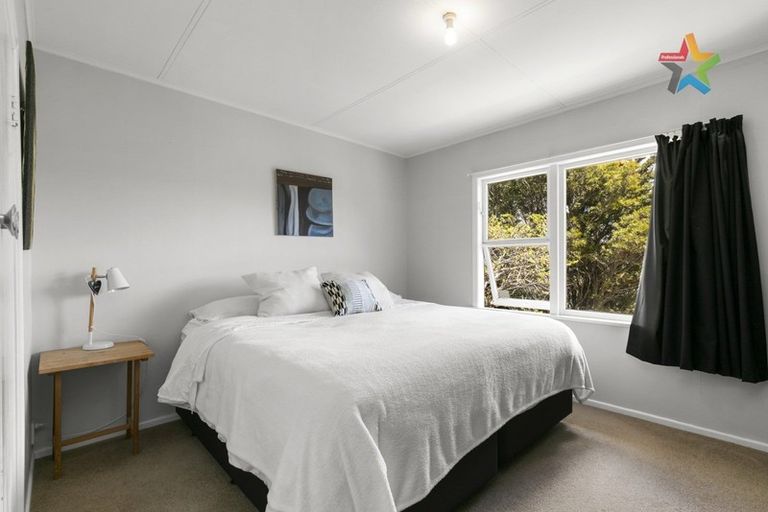 Photo of property in 48 Wright Street, Wainuiomata, Lower Hutt, 5014