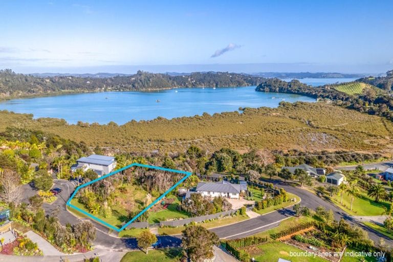 Photo of property in 4 Toi Track, Russell, 0272